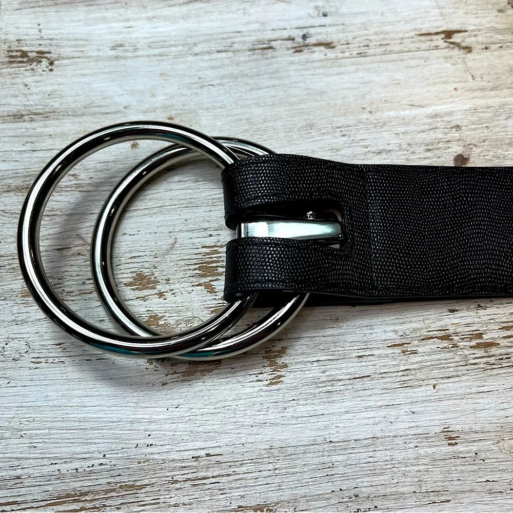 ⬇️ Ann Taylor Double Ring Leather Belt - Picture 6 of 9